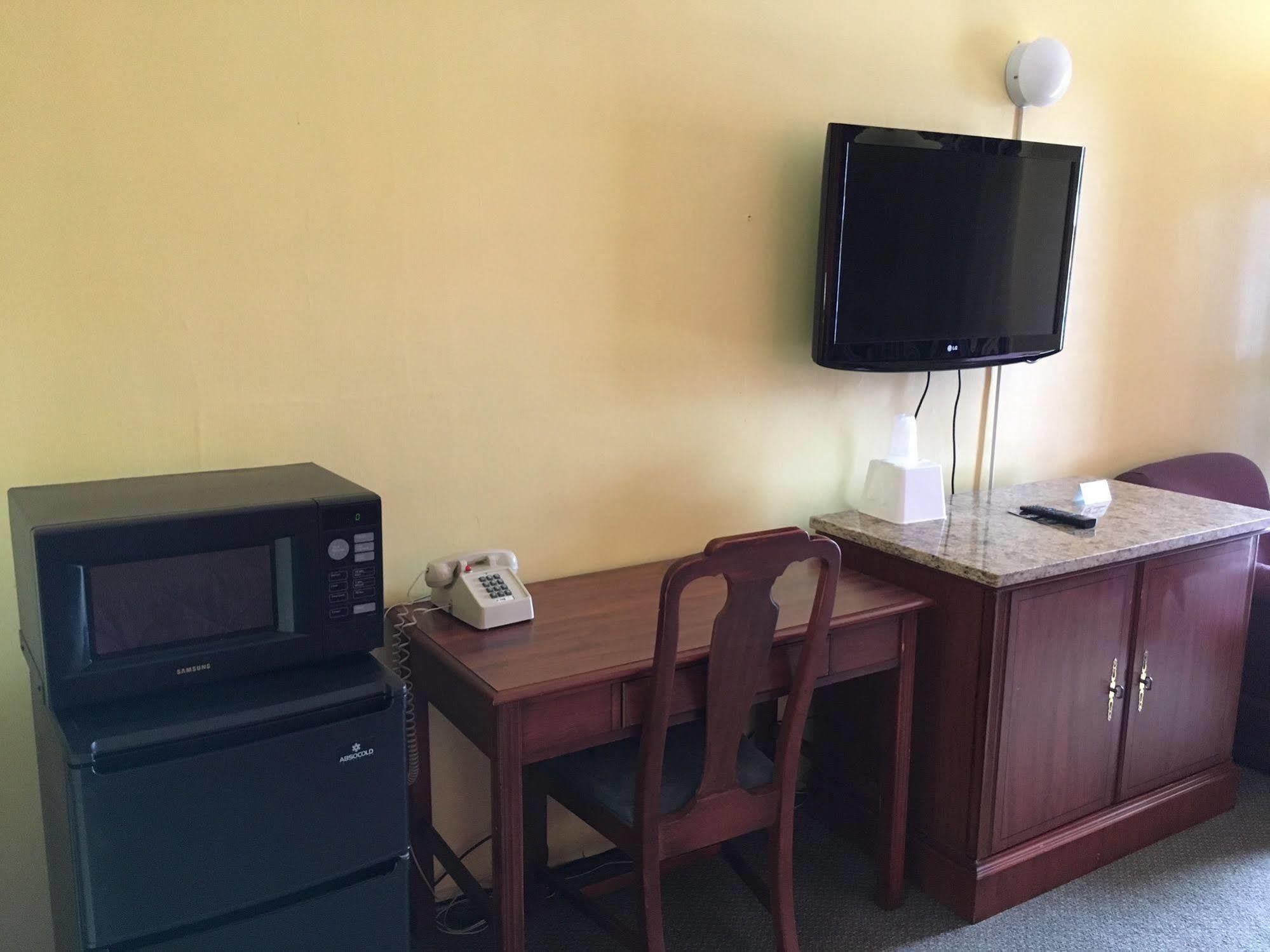 Travel Inn By Oyo Danville Us-29 Dış mekan fotoğraf